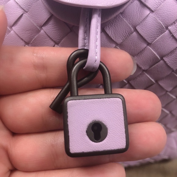 💜BV LIMITED💗 NAPA Crossbody/handle bag💜 - Picture 7 of 10